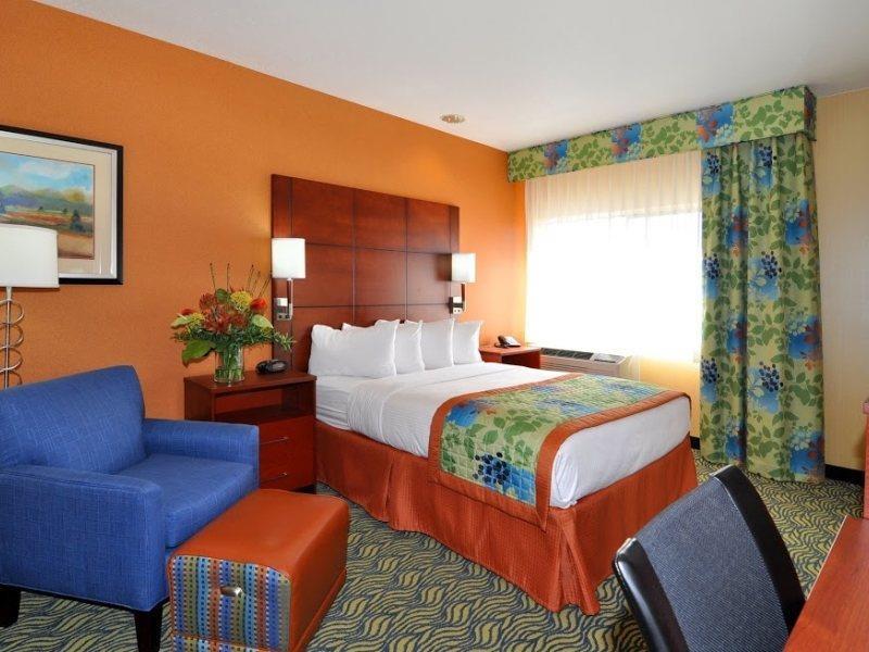 Best Western Plus Fresno Inn Habitación foto